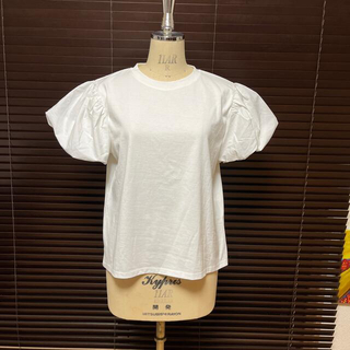 ザラ(ZARA)のアリス☆コメント：購入前にプロフ必読様専用ZARAパフスリーブTシャツ(Tシャツ(半袖/袖なし))