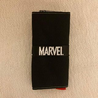 マーベル(MARVEL)のマーベル　ロールペンケース　黒(ペンケース/筆箱)