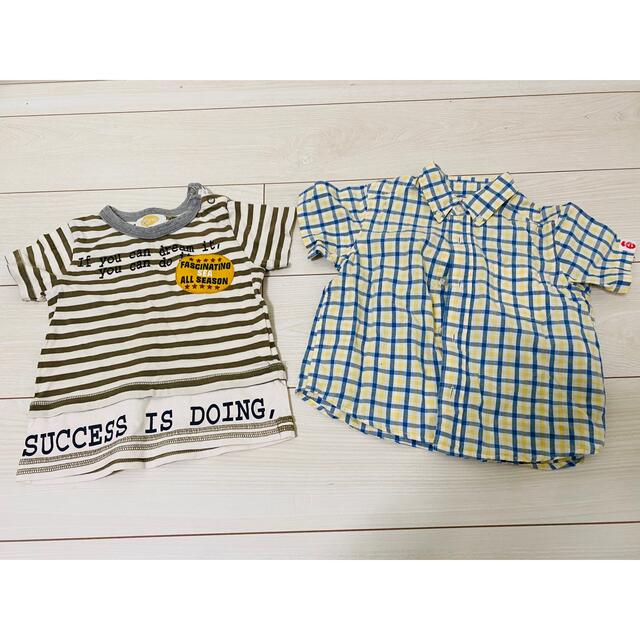 キッズ　ベビー　95サイズ　半袖　シャツ キッズ/ベビー/マタニティのキッズ服男の子用(90cm~)(Tシャツ/カットソー)の商品写真