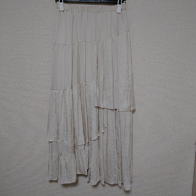 Noble(ノーブル)のnoble ランダムティアードロングスカート レディースのスカート(ロングスカート)の商品写真
