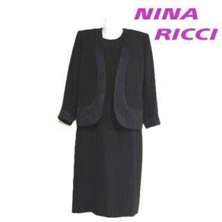 ニナリッチ(NINA RICCI)の【カナリオ様専用】　　NINA RICCI ・ブラックフォーマル スーツ(スーツ)