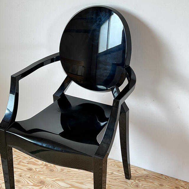 カルテル　ルイゴースト　Kartell Louis ghost black