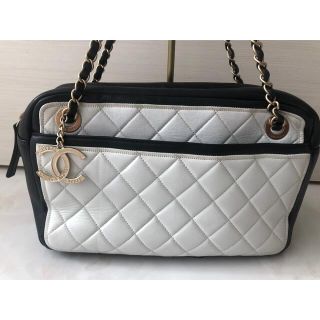 シャネル(CHANEL)のレア！＊CHANEL＊2013＊ バイカラー マトラッセ＊ショルダーバッグ(ショルダーバッグ)