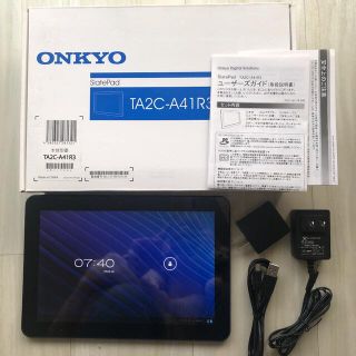 オンキヨー(ONKYO)のオンキヨー　タブレット　TA2C-A41R3-2(タブレット)