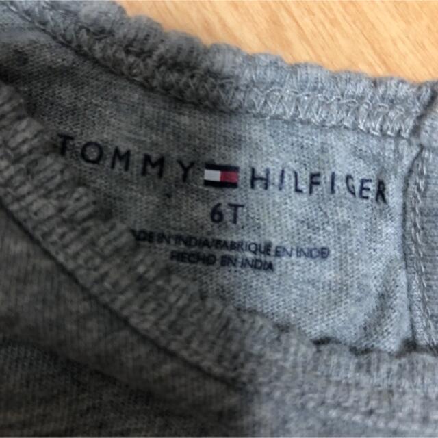 TOMMY HILFIGER(トミーヒルフィガー)のTommy 128 女の子　ロンT トミーヒルフィガー キッズ/ベビー/マタニティのキッズ服女の子用(90cm~)(Tシャツ/カットソー)の商品写真