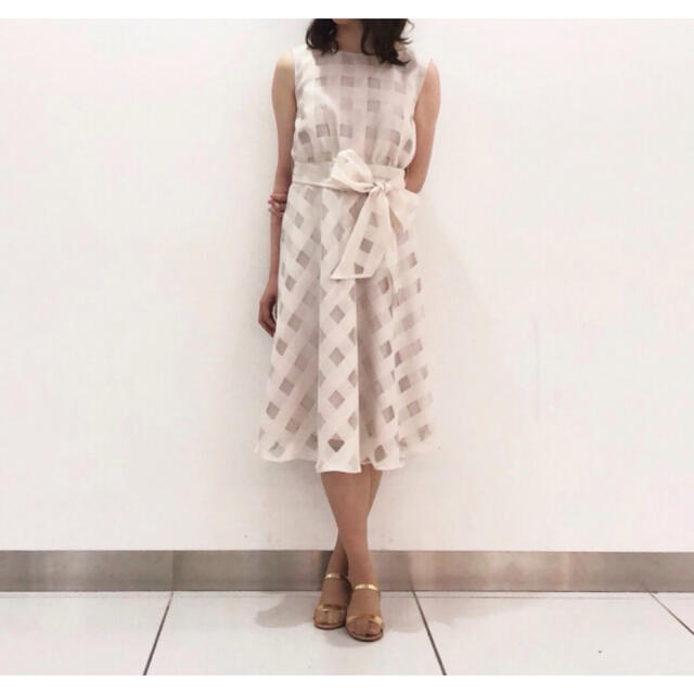 未使用 未着 ストロベリーフィールズ シアーベールチェックワンピース2019SS 独特な店 ストロベリーフィールズ チュニック シアー ブラウス
