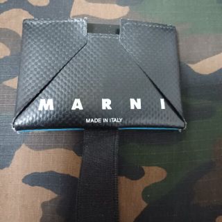 マルニ(Marni)のりゅ様専用(名刺入れ/定期入れ)