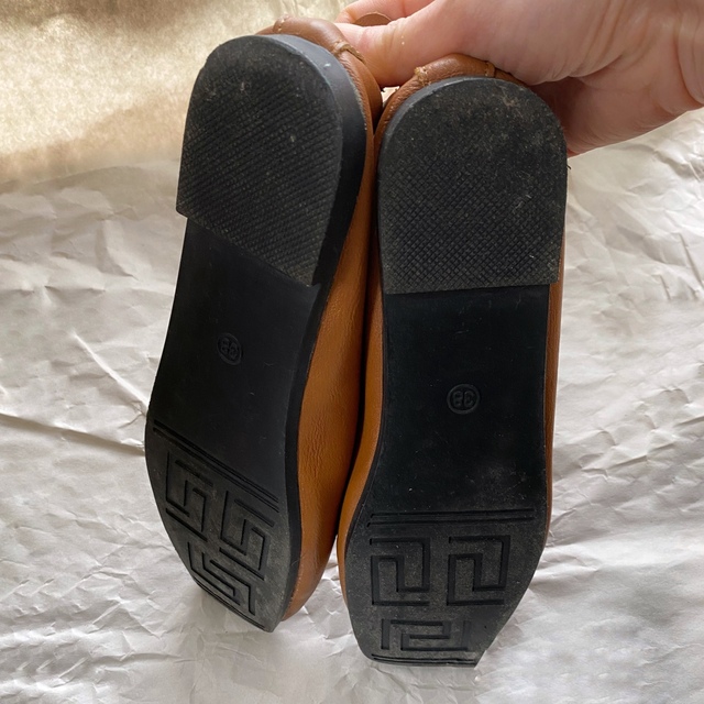 フラットシューズ　バブーシュ　ブラウン レディースの靴/シューズ(ハイヒール/パンプス)の商品写真