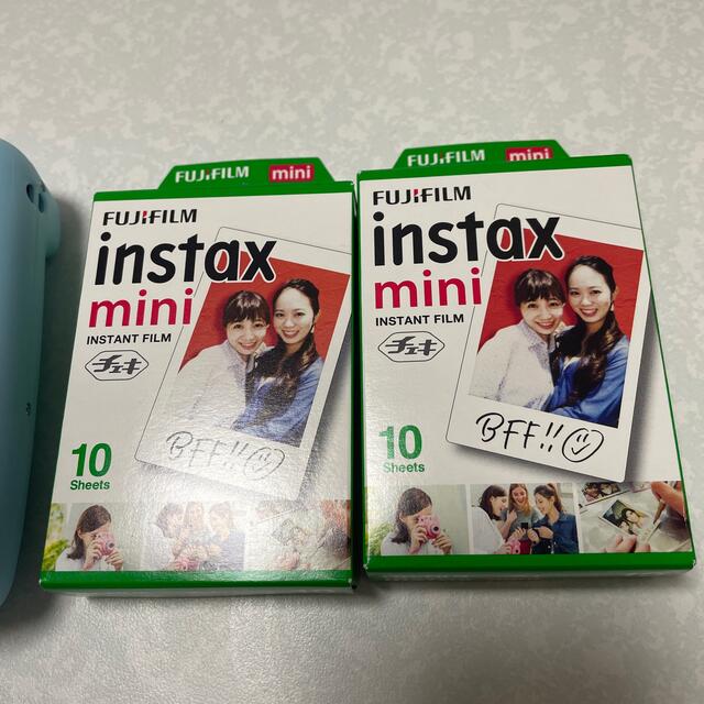 FUJI FILM INSTAX MINI 11 SKY BLUE チェキ20枚 スマホ/家電/カメラのカメラ(フィルムカメラ)の商品写真