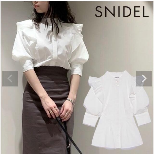 SNIDEL(スナイデル)のスナイデル　フリルスタンダードカラーブラウス レディースのトップス(シャツ/ブラウス(長袖/七分))の商品写真