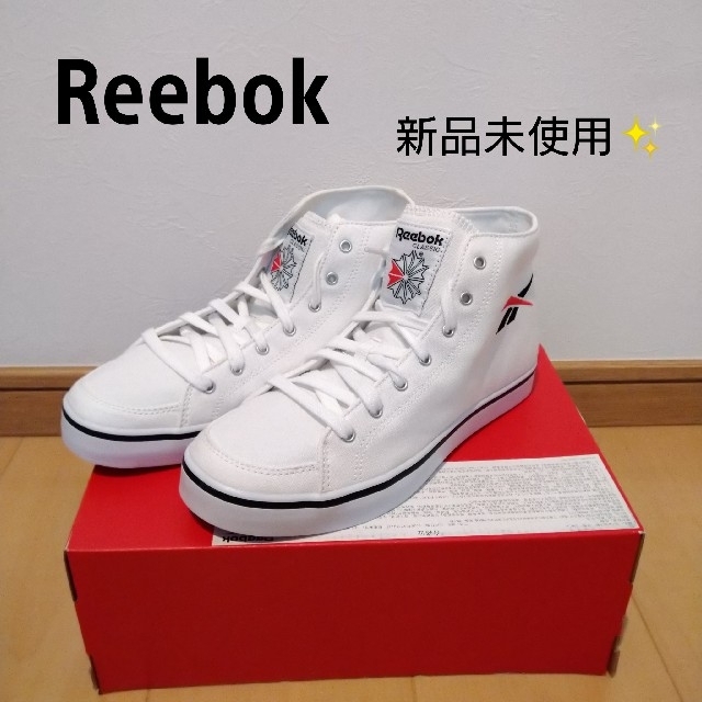 新品 Reebok スニーカー