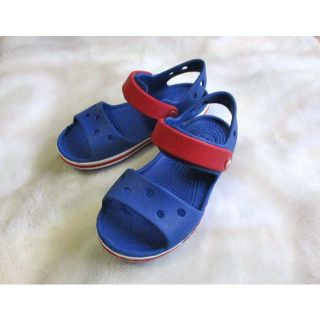 クロックス(crocs)のクロックス C11 18cmサンダル 青 マジックテープ(サンダル)