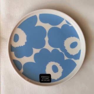 マリメッコ(marimekko)の《専用》マリメッコ　ウニッコ　スカイブルー　13.5cmプレート(食器)