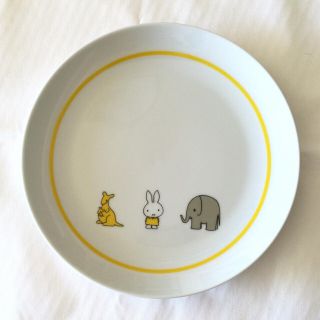 新品未使用！非売品！ミッフィー 皿(食器)