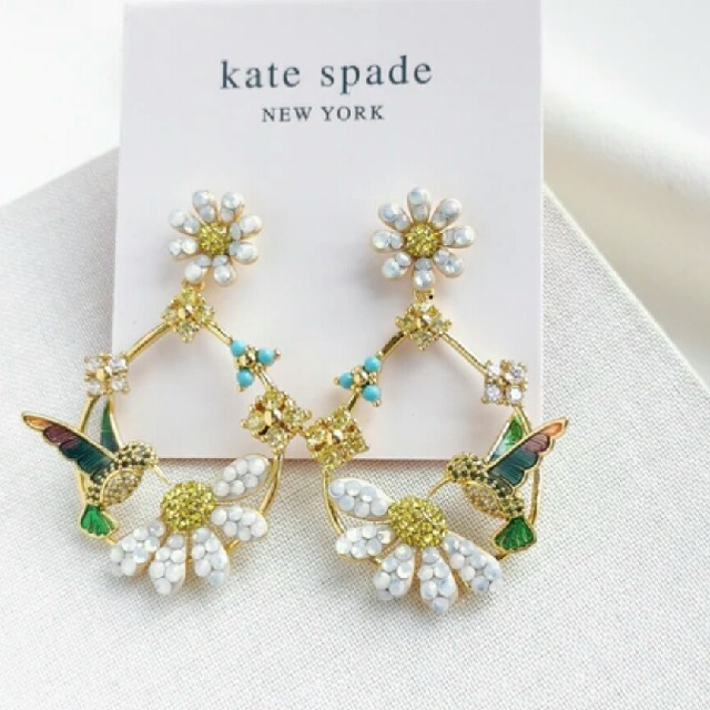 【新品】kate spade ケイトスペード　ピアス　まばゆいばかりのデイジーハ