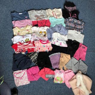 ベビーギャップ(babyGAP)の本日のみお値下げ　女の子　まとめ売り　90,95センチ　32着(その他)