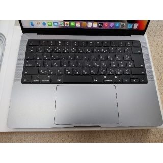 MacBook Pro★Core i9 9880H★メモリ32GB/SSD1TB