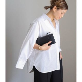 ドゥーズィエムクラス(DEUXIEME CLASSE)の※yuki様※CINOH チノ　WHITE SLIT SLEEVE シャツ(シャツ/ブラウス(長袖/七分))