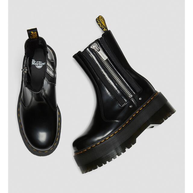 Dr.Martens(ドクターマーチン)の新品★美脚効果抜群の超厚底チェルシーブーツを春からのコーデにプラスしちゃお🧡✨ レディースの靴/シューズ(ブーツ)の商品写真