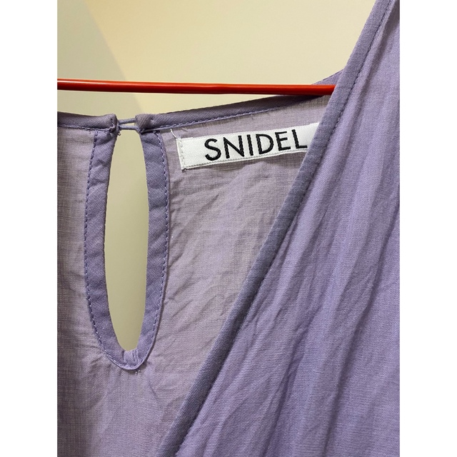 SNIDEL(スナイデル)のsnidel スナイデル　カシュクールコットンリネンワンピース レディースのワンピース(ロングワンピース/マキシワンピース)の商品写真