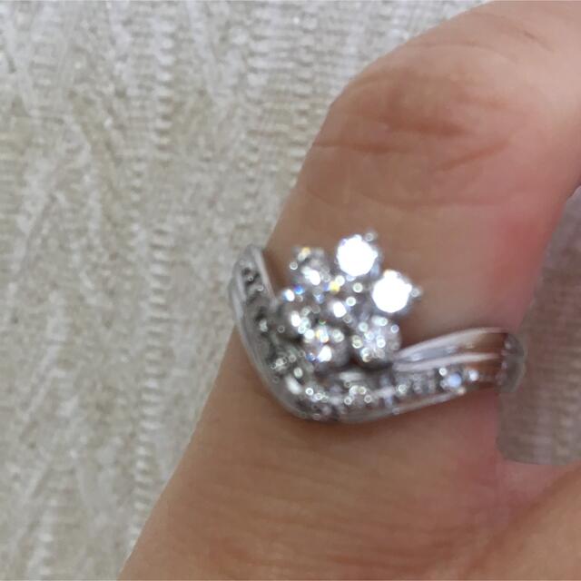 ♡本日限定お値下♡pt900 ダイヤ デザイン リング♡9号 レディースのアクセサリー(リング(指輪))の商品写真
