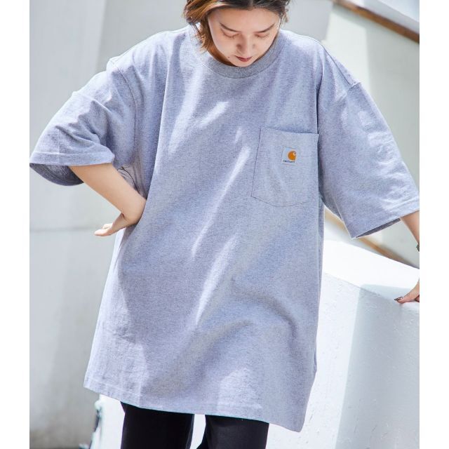 carhartt(カーハート)の【新品】carhartt カーハート ポケットTシャツ ヘザーグレー M レディースのトップス(Tシャツ(半袖/袖なし))の商品写真