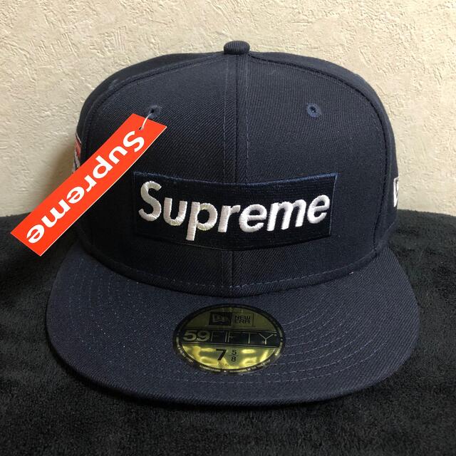 Supreme(シュプリーム)のSupreme No Comp Box Logo New Era ネイビー メンズの帽子(キャップ)の商品写真
