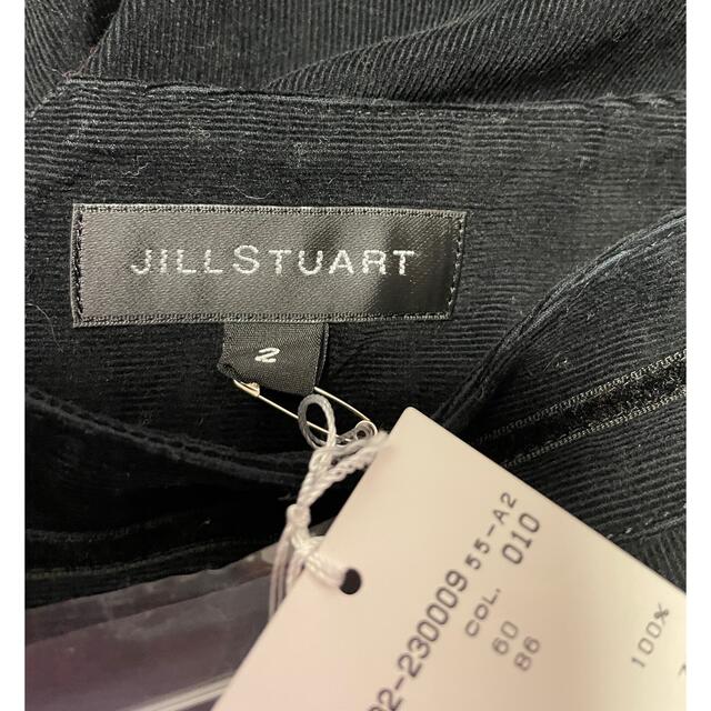 JILLSTUART(ジルスチュアート)の新品タグ付き　JILL STUART 黒　コーデュロイ　パンツ レディースのパンツ(ハーフパンツ)の商品写真