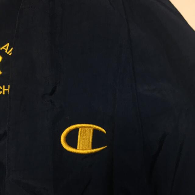 爆買い低価 Champion - チャンピオン 大学ロゴ ナイロンプルオーバー ネイビー XL ウィスコンシン大の通販 by トモ's shop|チャンピオンならラクマ 低価新品