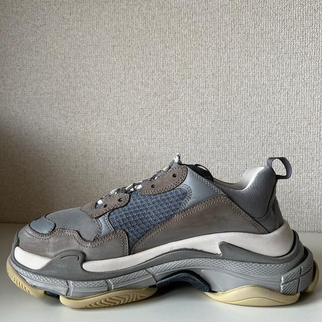 balenciaga triple s グレー 43 箱なし