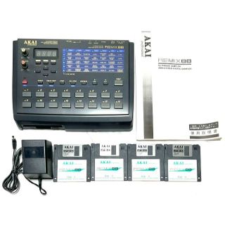 ☆ 送料無料‼ 美品 AKAI REMIX88 サンプラー ディスク4枚付き(その他)