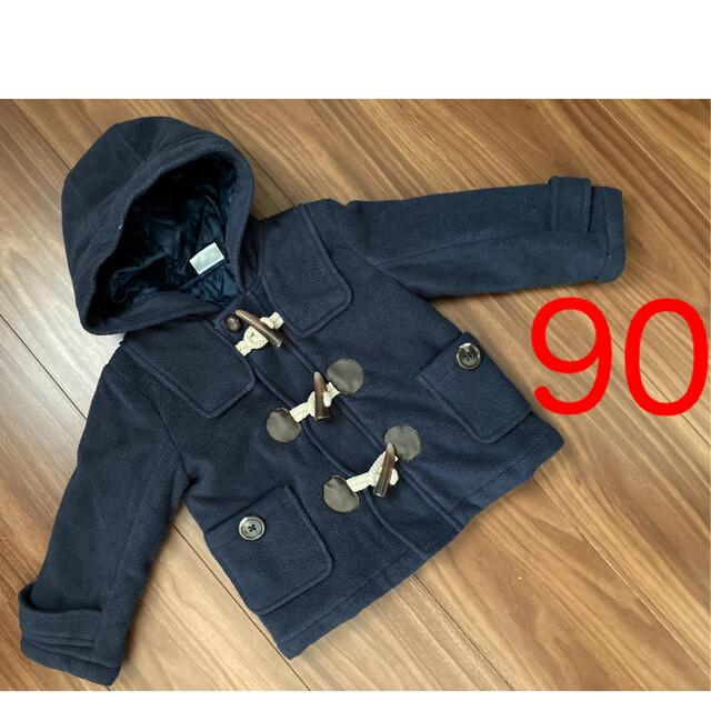 ベビー　アウター　ダッフルコート　ネイビー90cm キッズ/ベビー/マタニティのキッズ服男の子用(90cm~)(コート)の商品写真