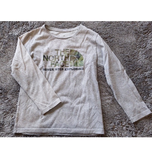 THE NORTH FACE(ザノースフェイス)のTHENORTHFACE　キッズ長袖Tシャツ キッズ/ベビー/マタニティのキッズ服男の子用(90cm~)(Tシャツ/カットソー)の商品写真