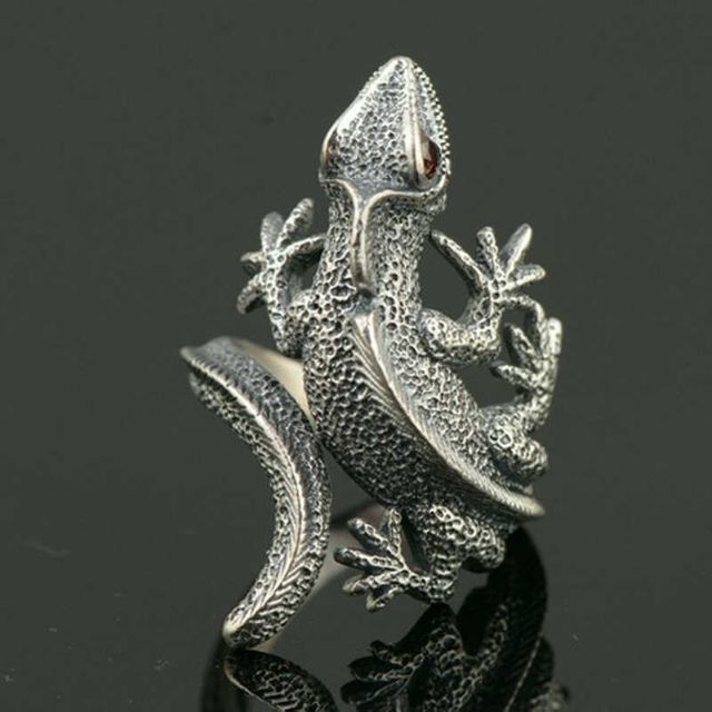 トカゲ リング アンティーク調 レディース 爬虫類 ゴシック ヤモリ レディースのアクセサリー(リング(指輪))の商品写真