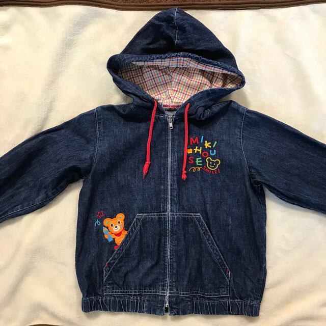 mikihouse(ミキハウス)のミキハウス　110 パーカー　上着　デニム  キッズ/ベビー/マタニティのキッズ服男の子用(90cm~)(ジャケット/上着)の商品写真