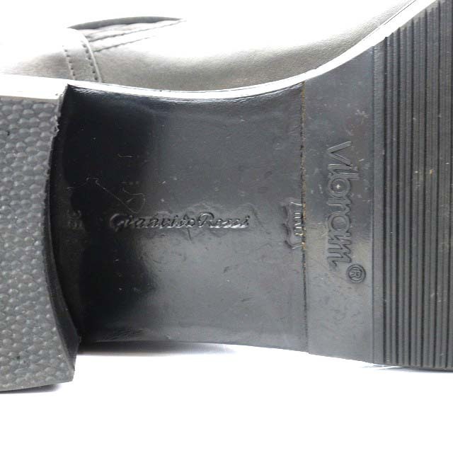 Gianvito Rossi(ジャンヴィットロッシ)のジャンヴィトロッシ ベルテッドキルティングブーツ 35 22.0cm 黒 レディースの靴/シューズ(ブーツ)の商品写真