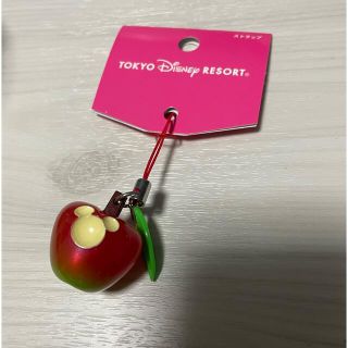 ディズニー(Disney)のディズニー　りんごストラップ(キーホルダー/ストラップ)