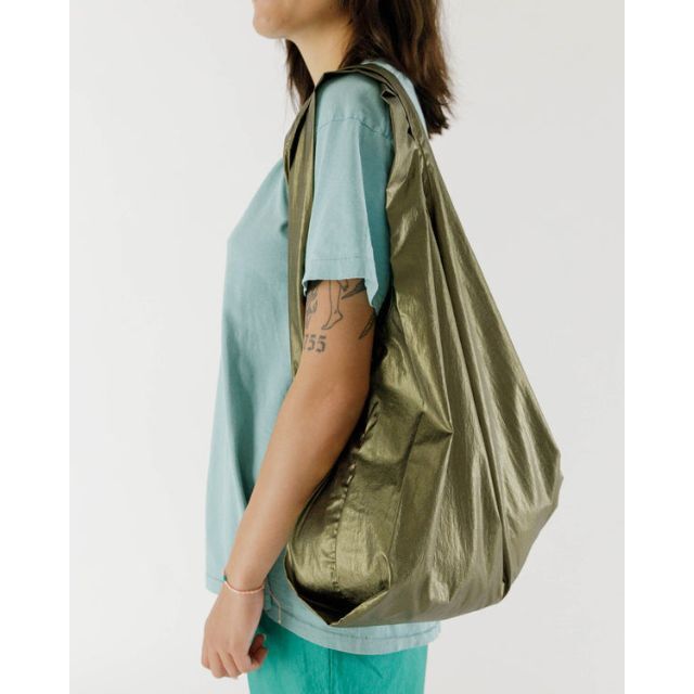 BAGGU(バグゥ)のBAGGU ブラス メタリック Standard バグゥ エコバッグ レディースのバッグ(エコバッグ)の商品写真