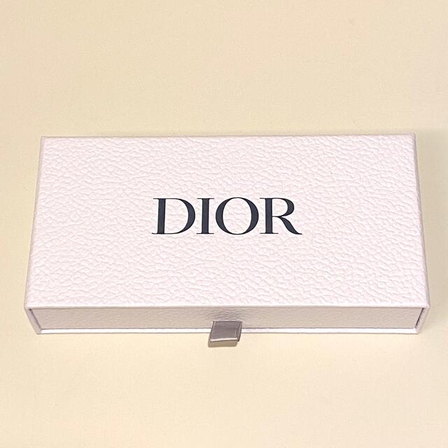 Dior(ディオール)のDior バースデーギフト プレゼント コスメ/美容のキット/セット(コフレ/メイクアップセット)の商品写真