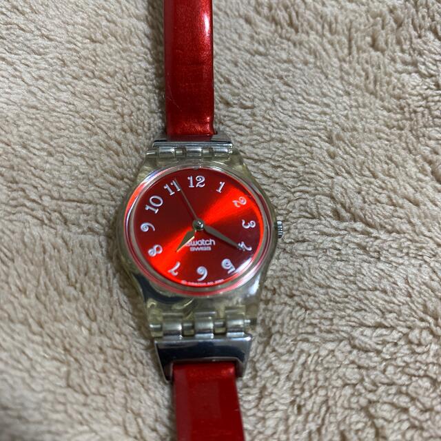 swatch(スウォッチ)のスウォッチ　レッド レディースのファッション小物(腕時計)の商品写真