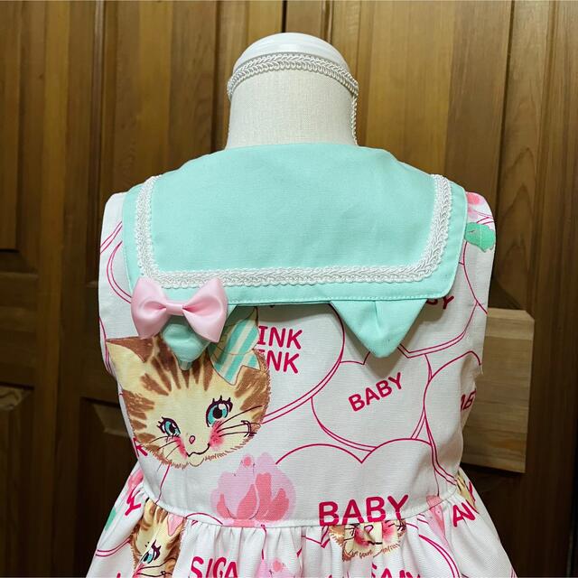 ハンドメイド　ダイナー猫ちゃんセーラーワンピ キッズ/ベビー/マタニティのキッズ服女の子用(90cm~)(ワンピース)の商品写真