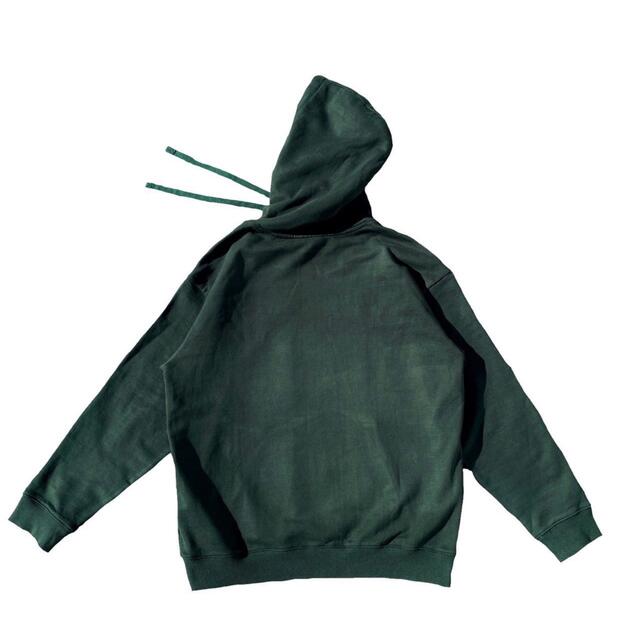 STUSSY - カップルコーデに☆LUSSO SURF 刺繍ロゴパーカー STUSSY - カップルコーデに☆LUSSO SURF 刺繍ロゴパーカー