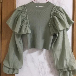 ZARA コントラストフリルトリム付きセーター