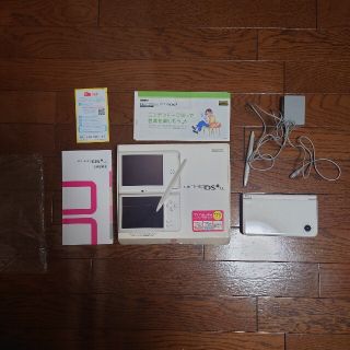 ニンテンドーDSi LL本体(携帯用ゲーム機本体)