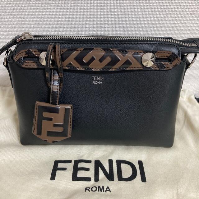 【正規品！】FENDI  バイザウェイ バッグ  スモール 黒 フェンディ 美品ショルダーバッグ