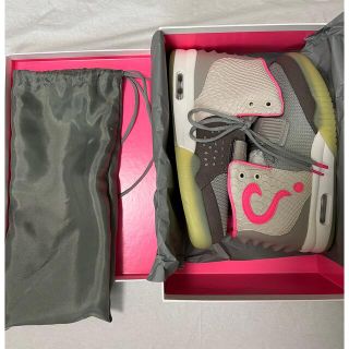 Meta october pink air yeezy US9 27.0cm(スニーカー)