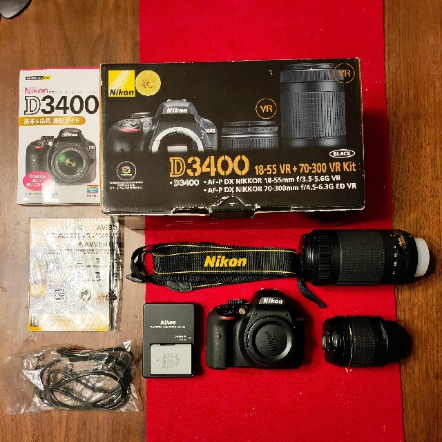 Nikon ニコン　D3400 レンズキット　D3400 ガイドブック　付きデジタル一眼