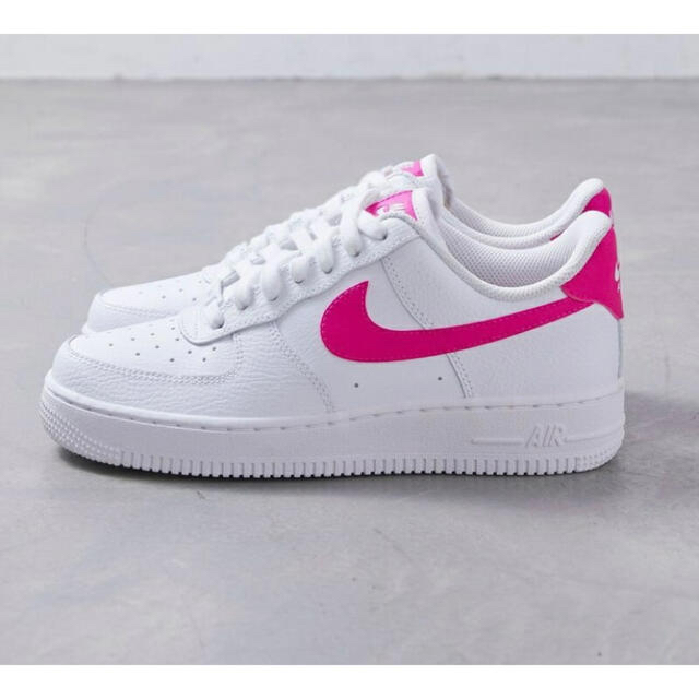 ボールのア NIKE - NIKE ( ナイキ ) AIR FORCE 1 07 ピンク 24cmの通販