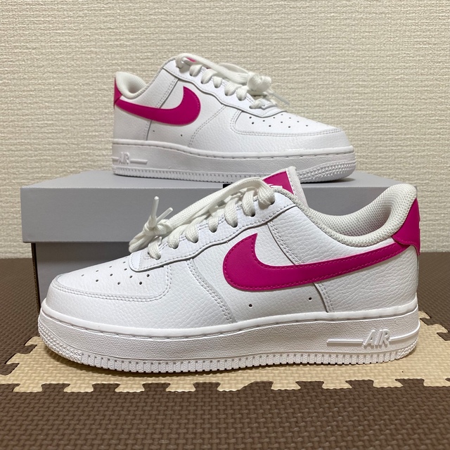 ボールのア NIKE - NIKE ( ナイキ ) AIR FORCE 1 07 ピンク 24cmの通販