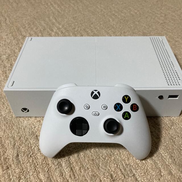 Xbox(エックスボックス)のxbox series s 中古品 エンタメ/ホビーのゲームソフト/ゲーム機本体(家庭用ゲーム機本体)の商品写真